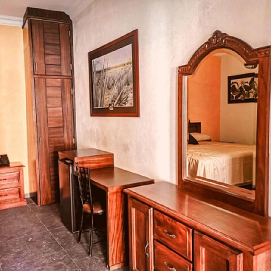 Double or Twin Room,1297703737:JPEG